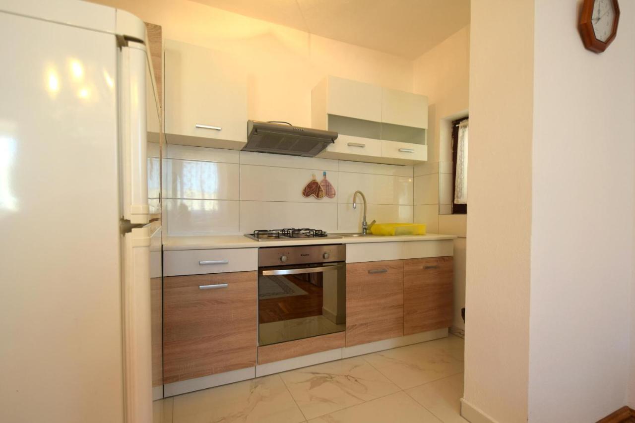 Apartments Petrovic Малинська Екстер'єр фото
